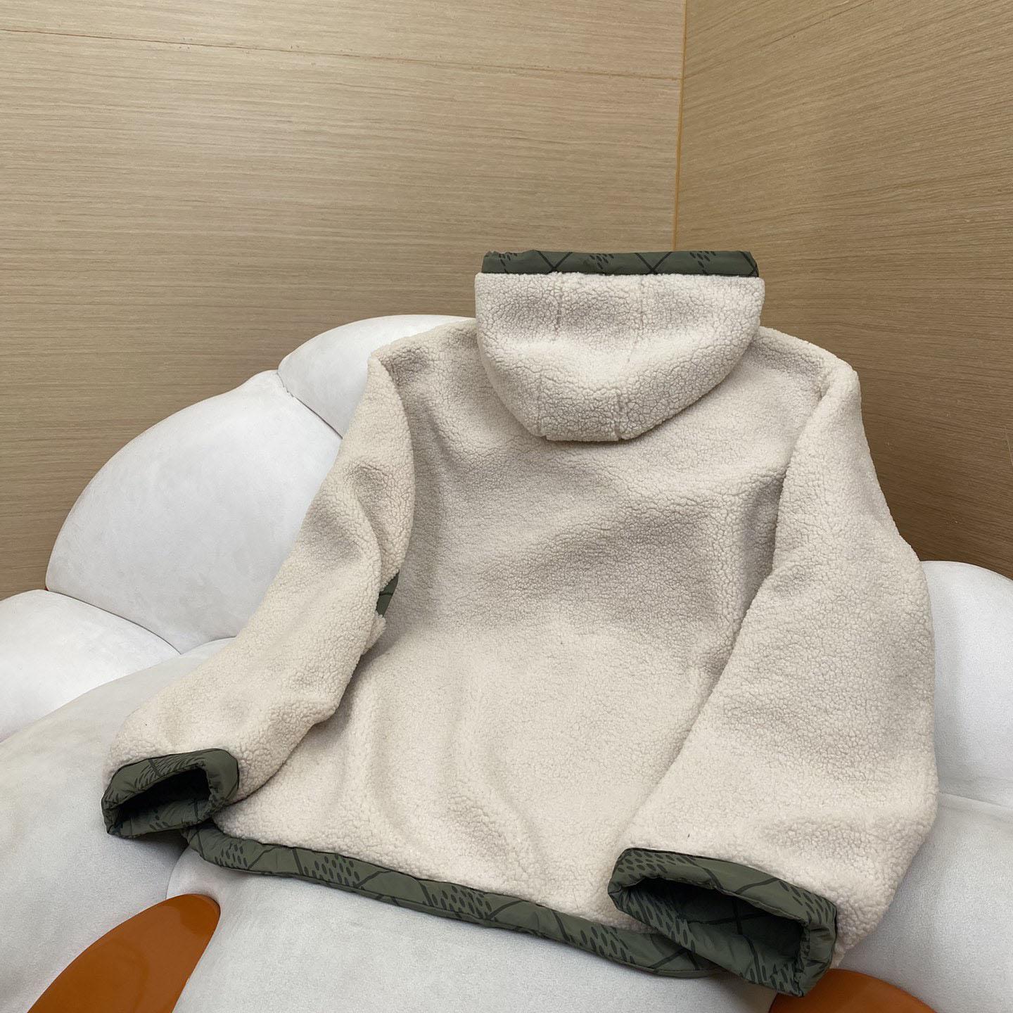 Louis Vuitton Reversible Nylon And Fleece Windbreaker - PerfectKickZ