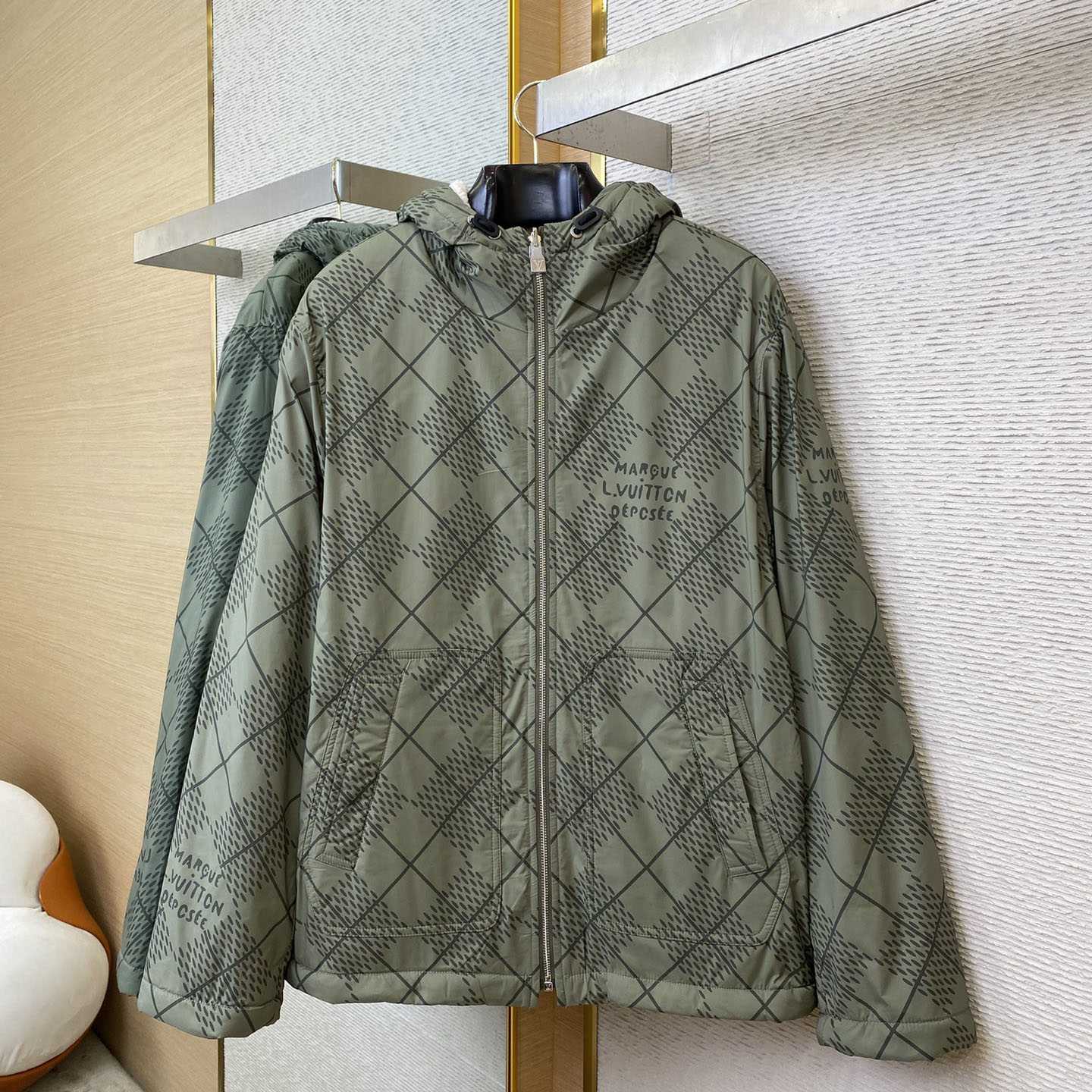 Louis Vuitton Reversible Nylon And Fleece Windbreaker - PerfectKickZ