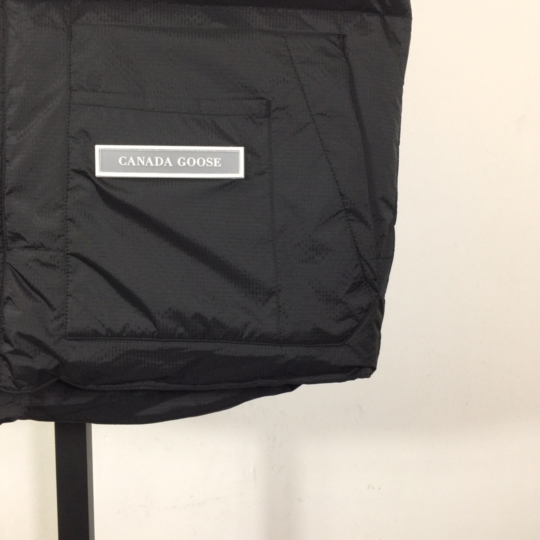Canada Goose Down Vest - PerfectKickZ