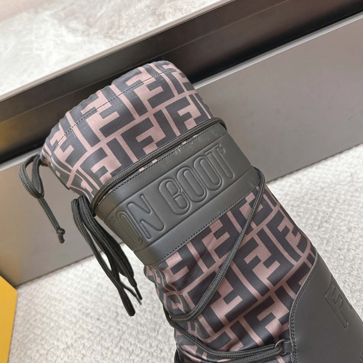Fendi FF Motif Moon Boots - 