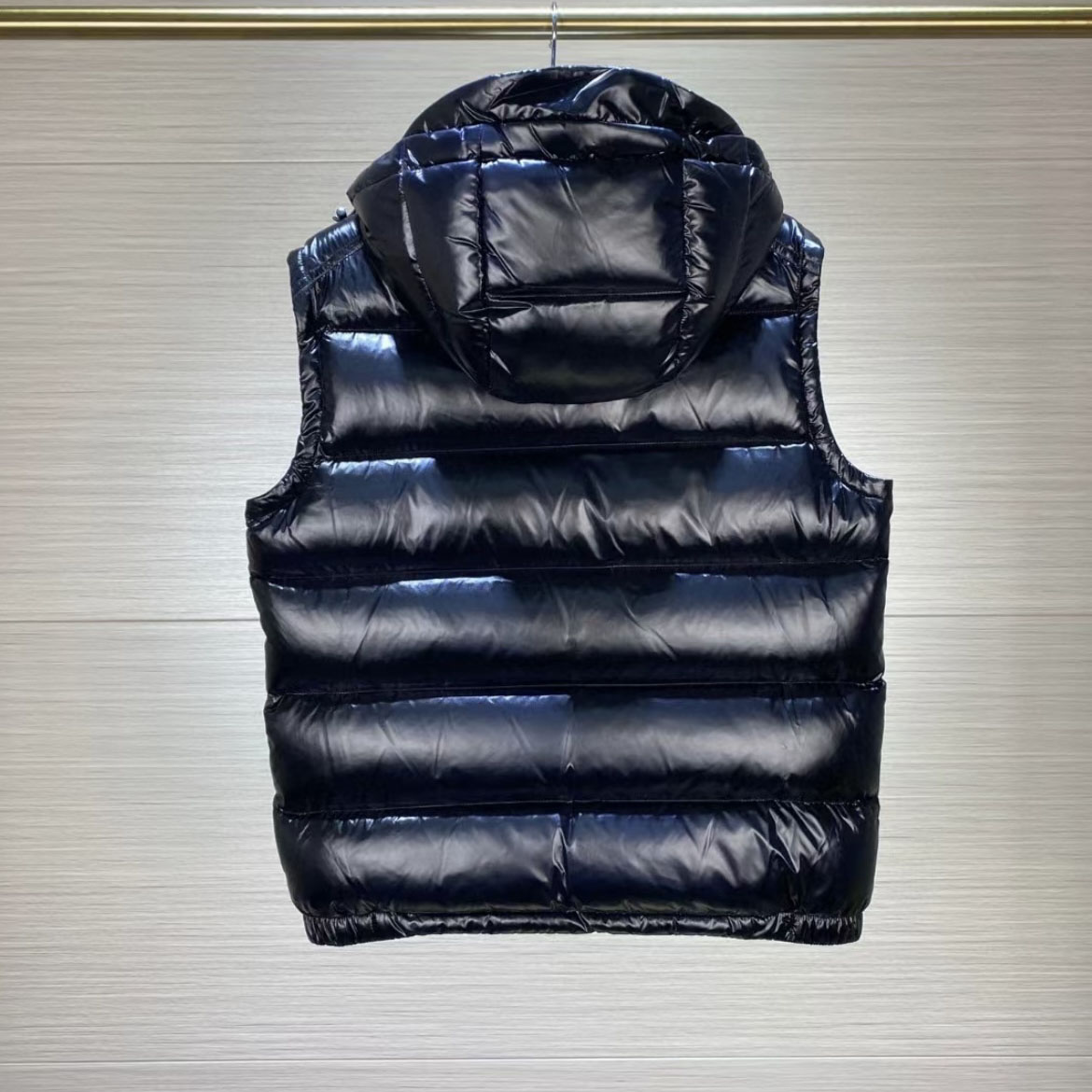 Moncler Bormes Vest - PerfectKickZ