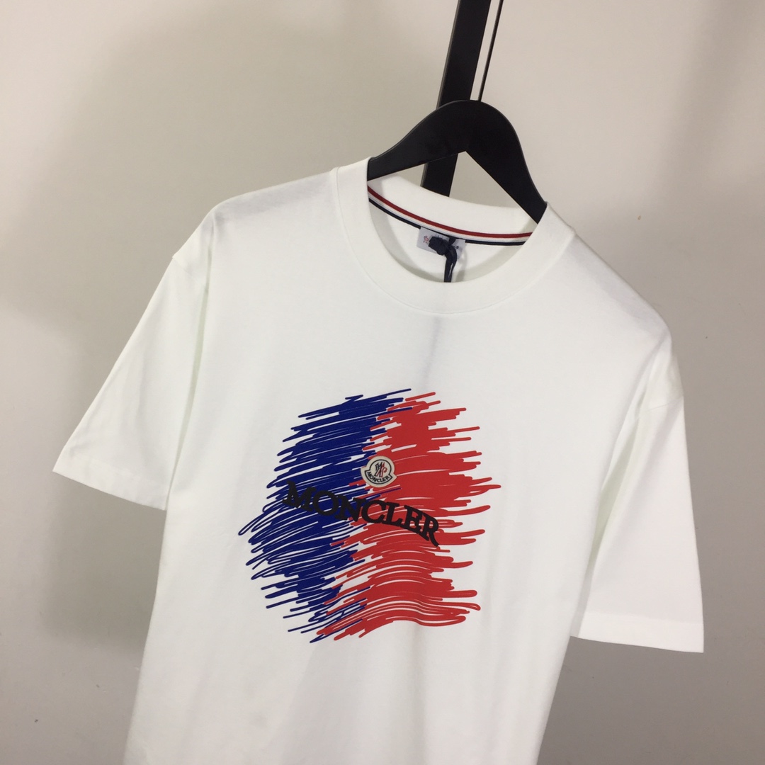 Moncler Logo T-Shirt - PerfectKickZ