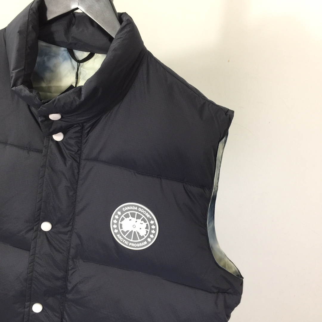 Canada Goose Down Vest - PerfectKickZ