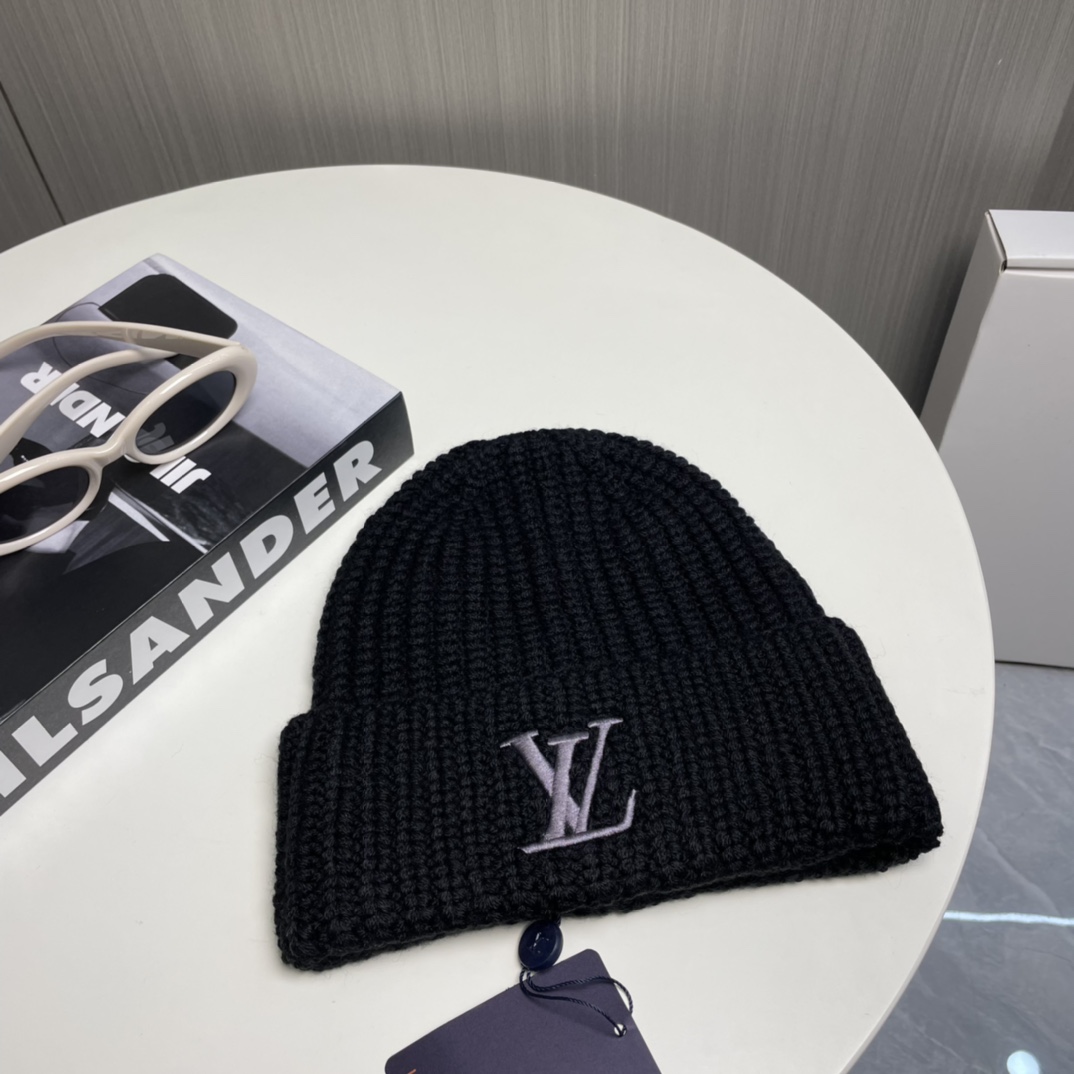 Louis Vuitton Beanie - PerfectKickZ