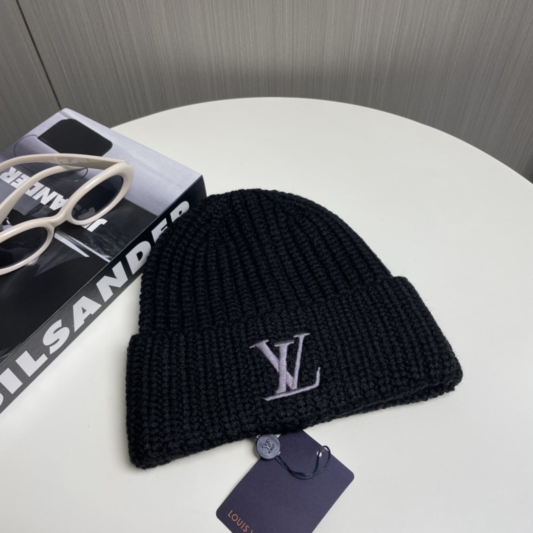 Louis Vuitton Beanie - PerfectKickZ