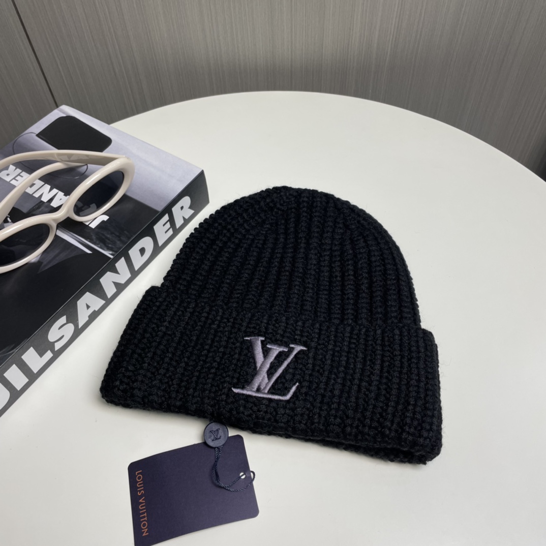 Louis Vuitton Beanie - PerfectKickZ