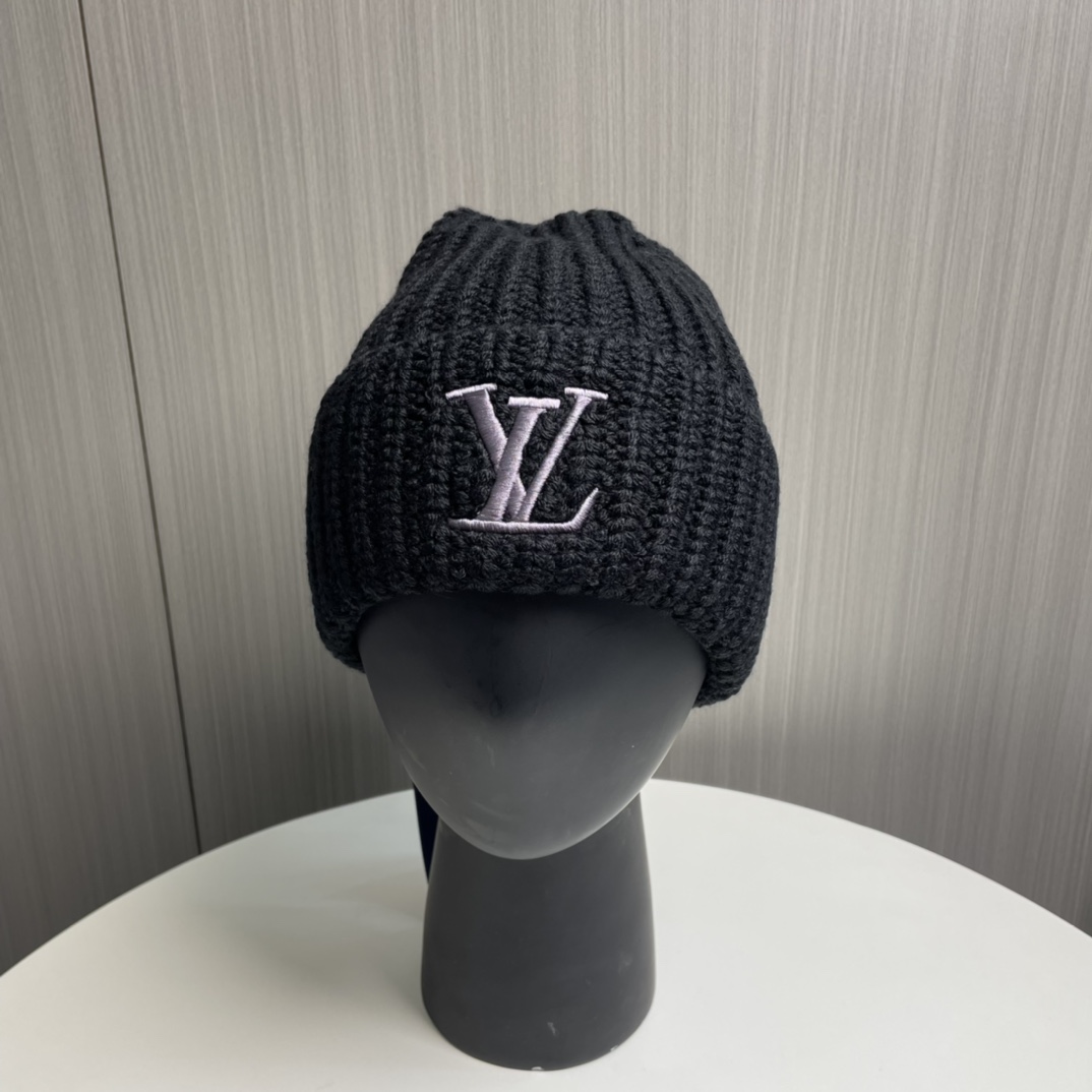Louis Vuitton Beanie - PerfectKickZ