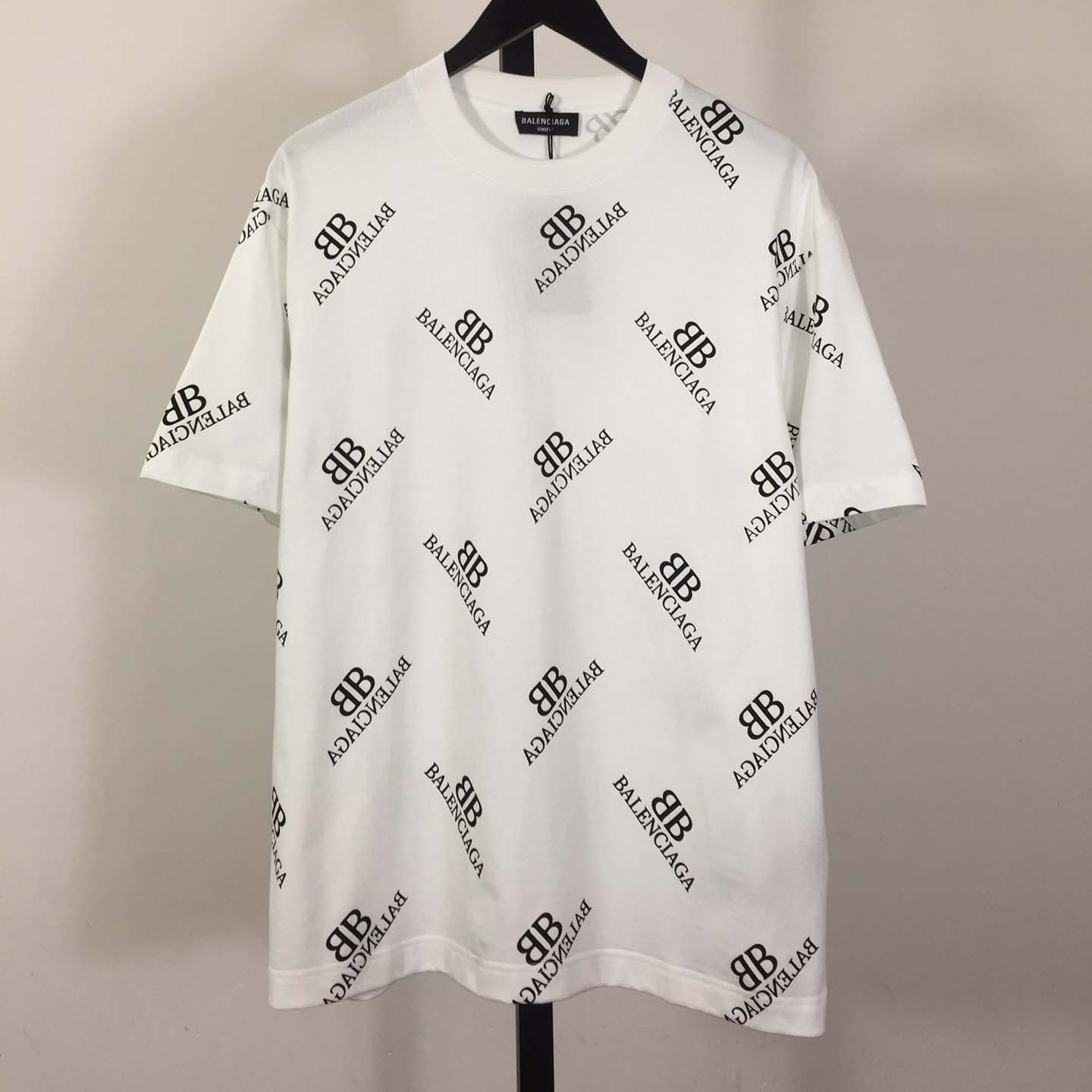 Balenciaga Logo T-Shirt - PerfectKickZ