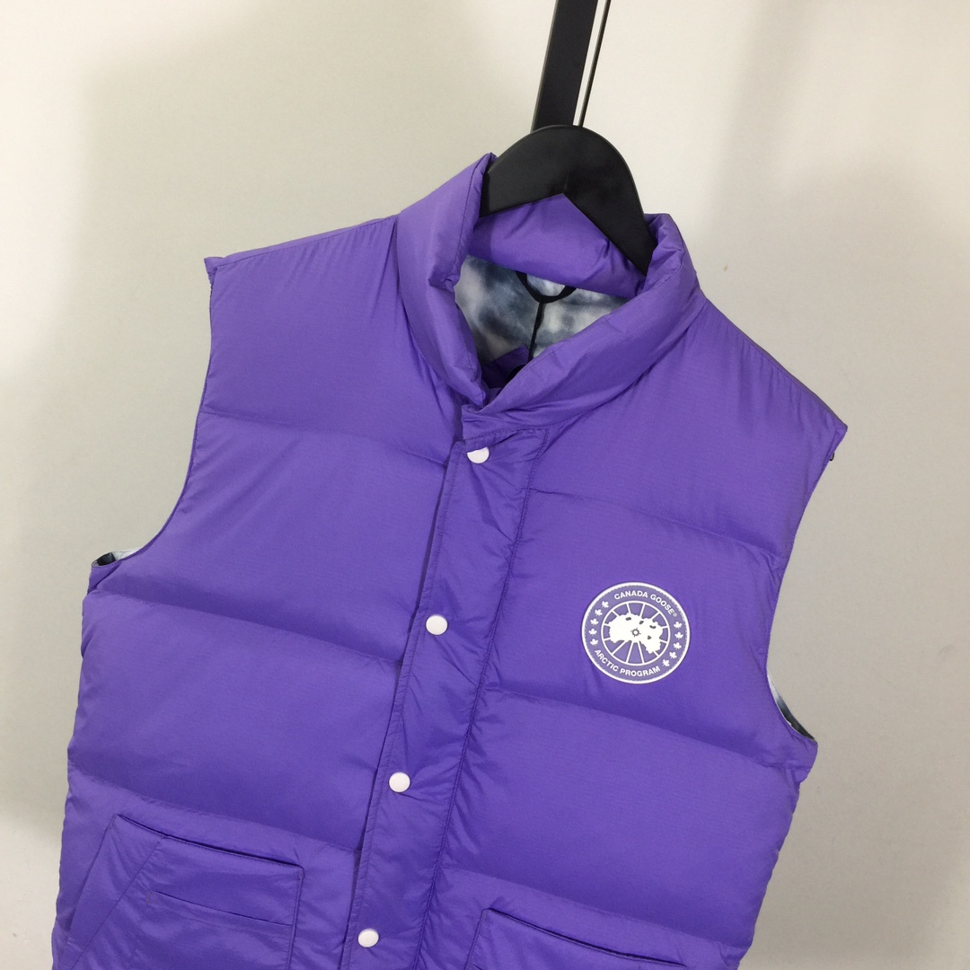 Canada Goose Down Vest - PerfectKickZ