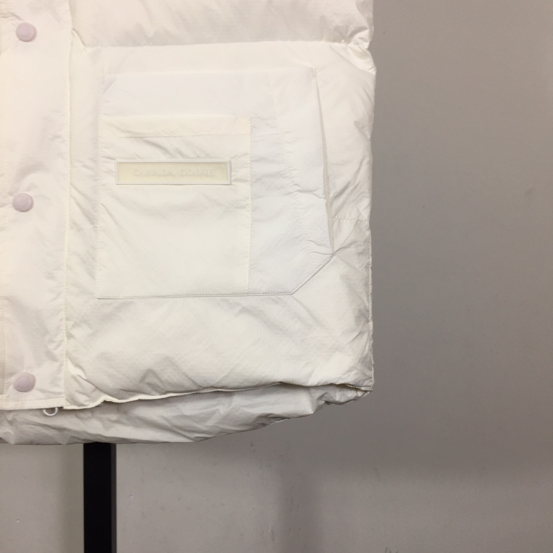 Canada Goose Down Vest - PerfectKickZ