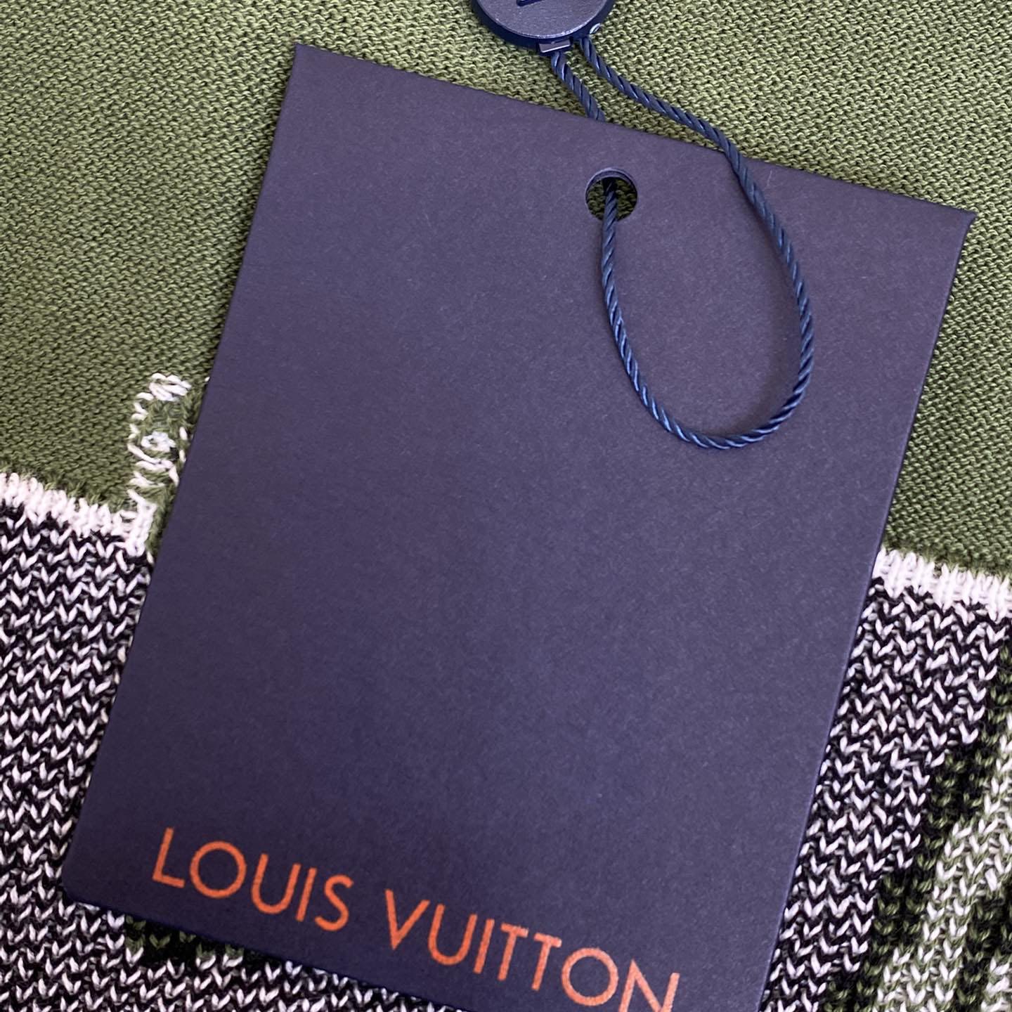 Louis Vuitton Short-Sleeved Cotton Crewneck  1AGJS2 - PerfectKickZ