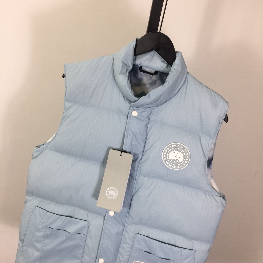 Canada Goose Down Vest - PerfectKickZ