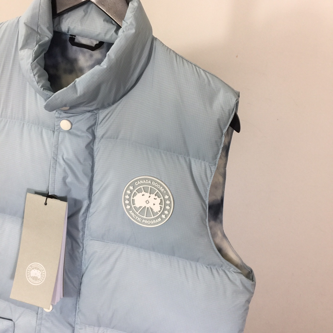 Canada Goose Down Vest - PerfectKickZ