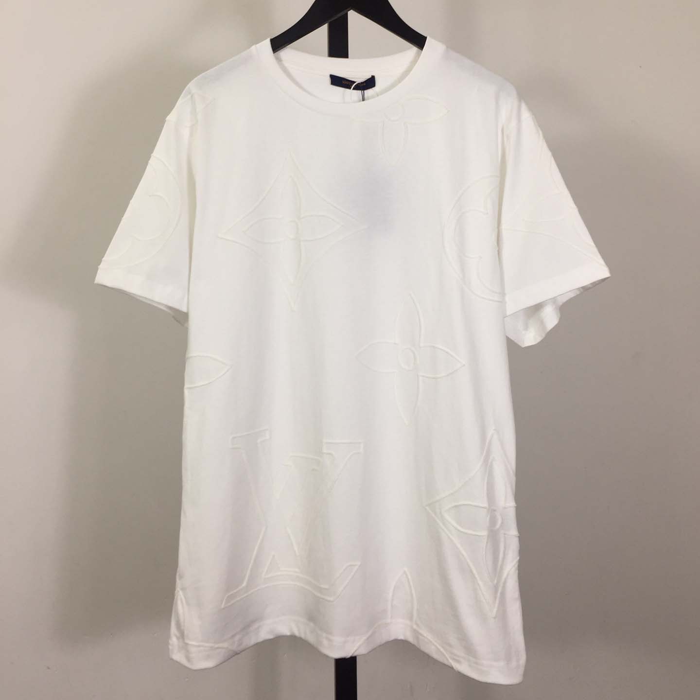 Louis Vuitton Monogram Embroidered Cotton T-Shirt   1AFYDE - PerfectKickZ