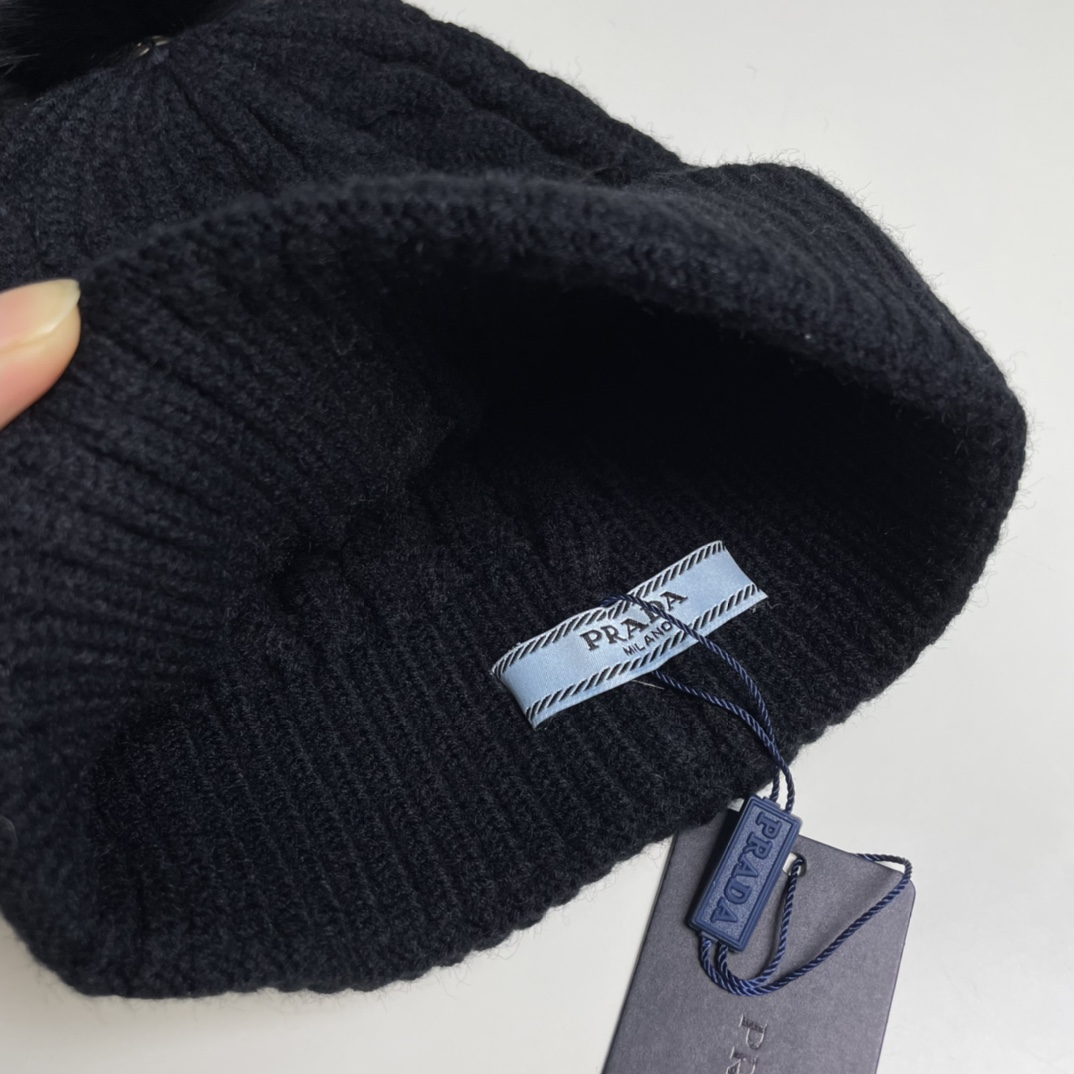 Prada Beanie - PerfectKickZ