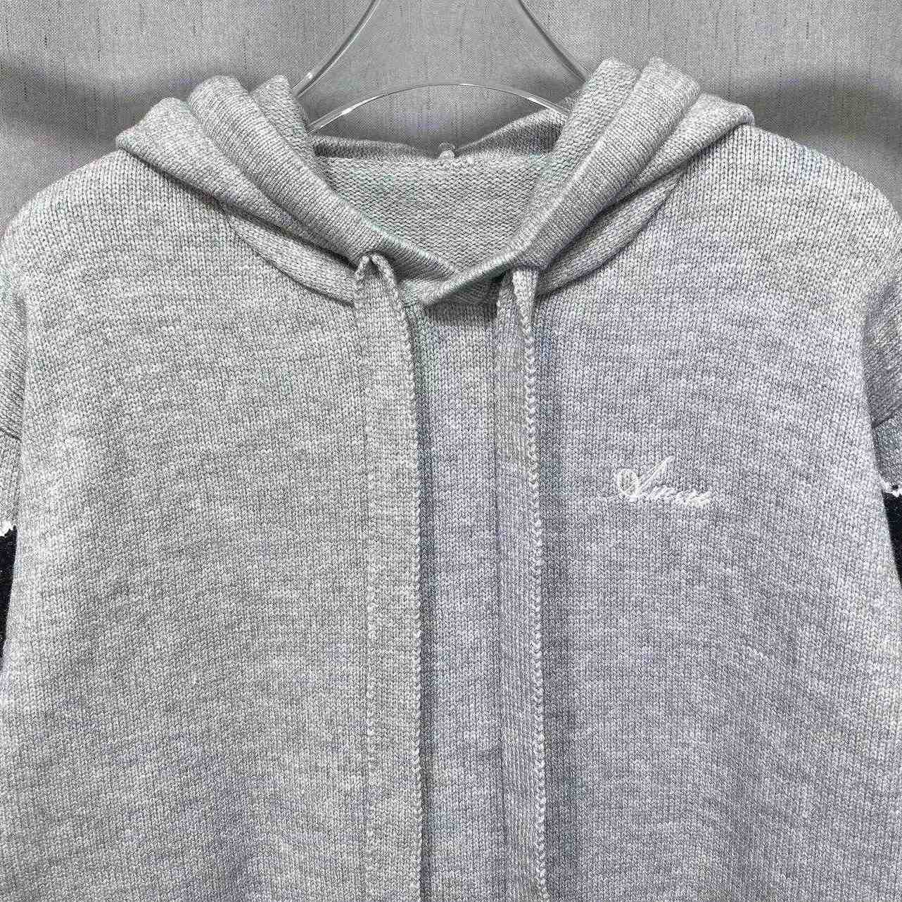 Amiri Bones Hoodie With Embroidered Logo - PerfectKickZ