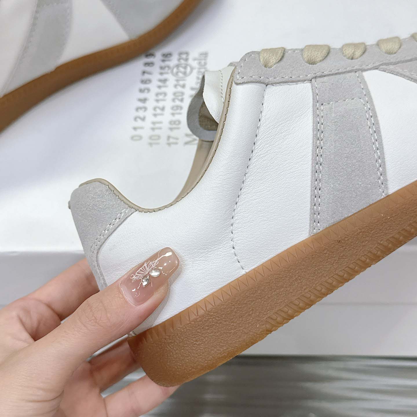 Maison Margiela Low-top Sneakers - PerfectKickZ
