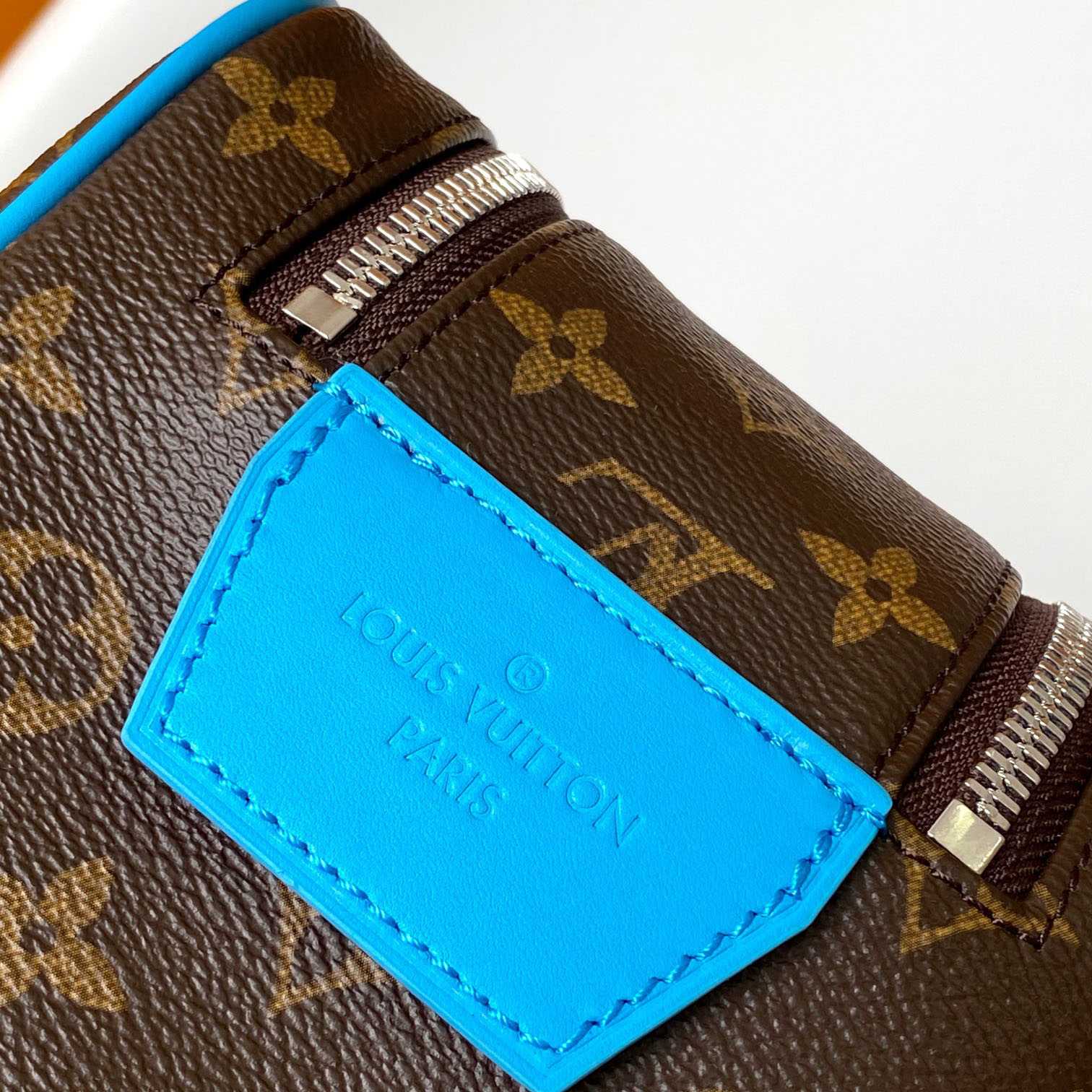 Louis Vuitton Dopp Kit    M12638 - PerfectKickZ
