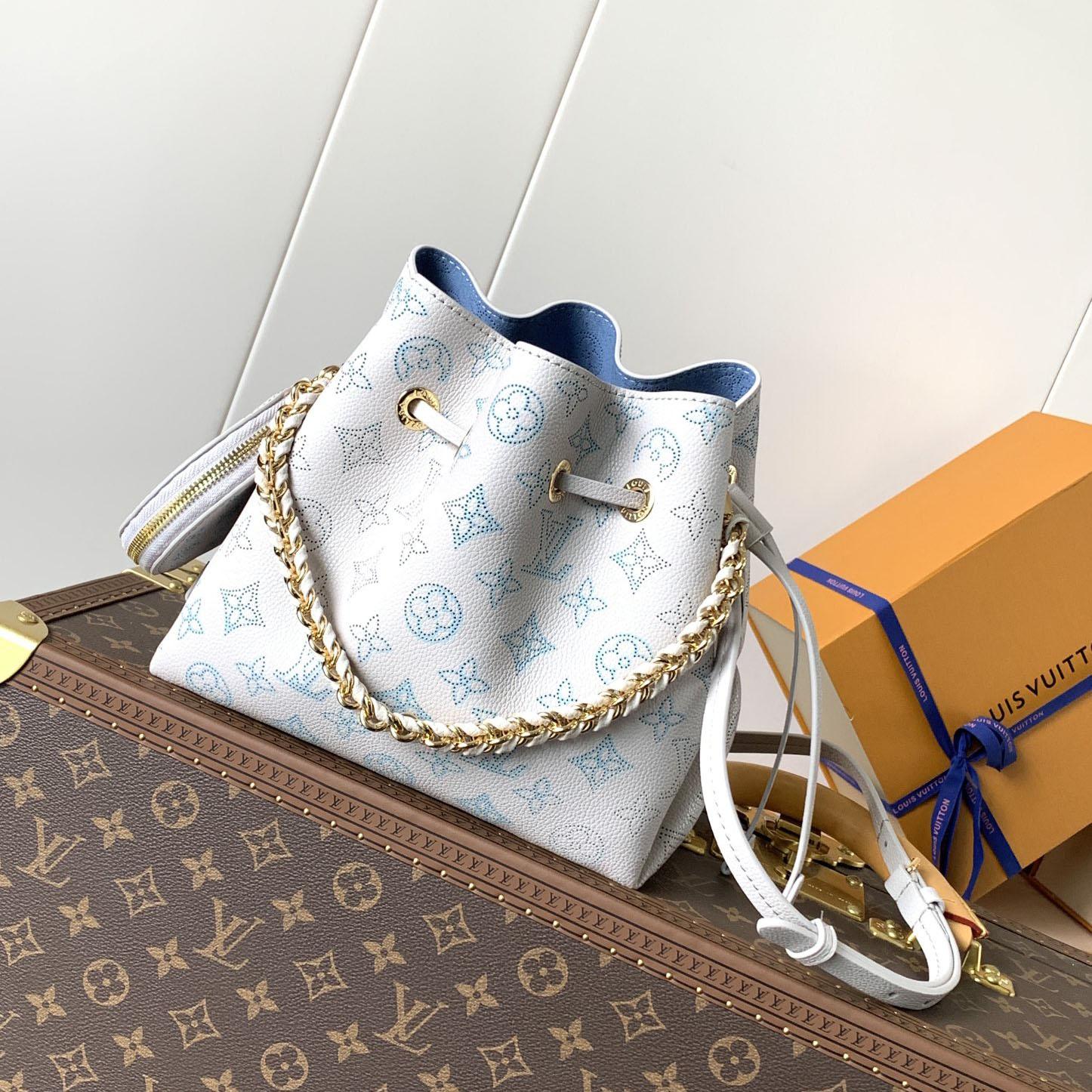 Louis Vuitton Bella Tote  M12127 - PerfectKickZ