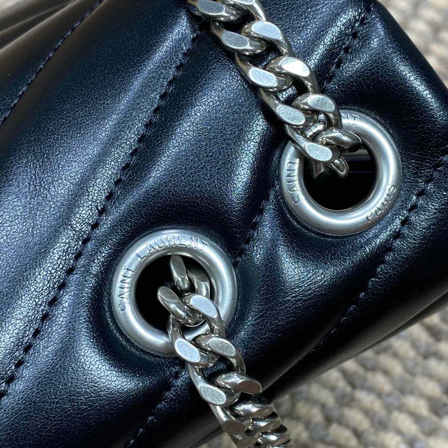 Saint Laurent Loulou Shoulder Bag   32x22x11cm - PerfectKickZ