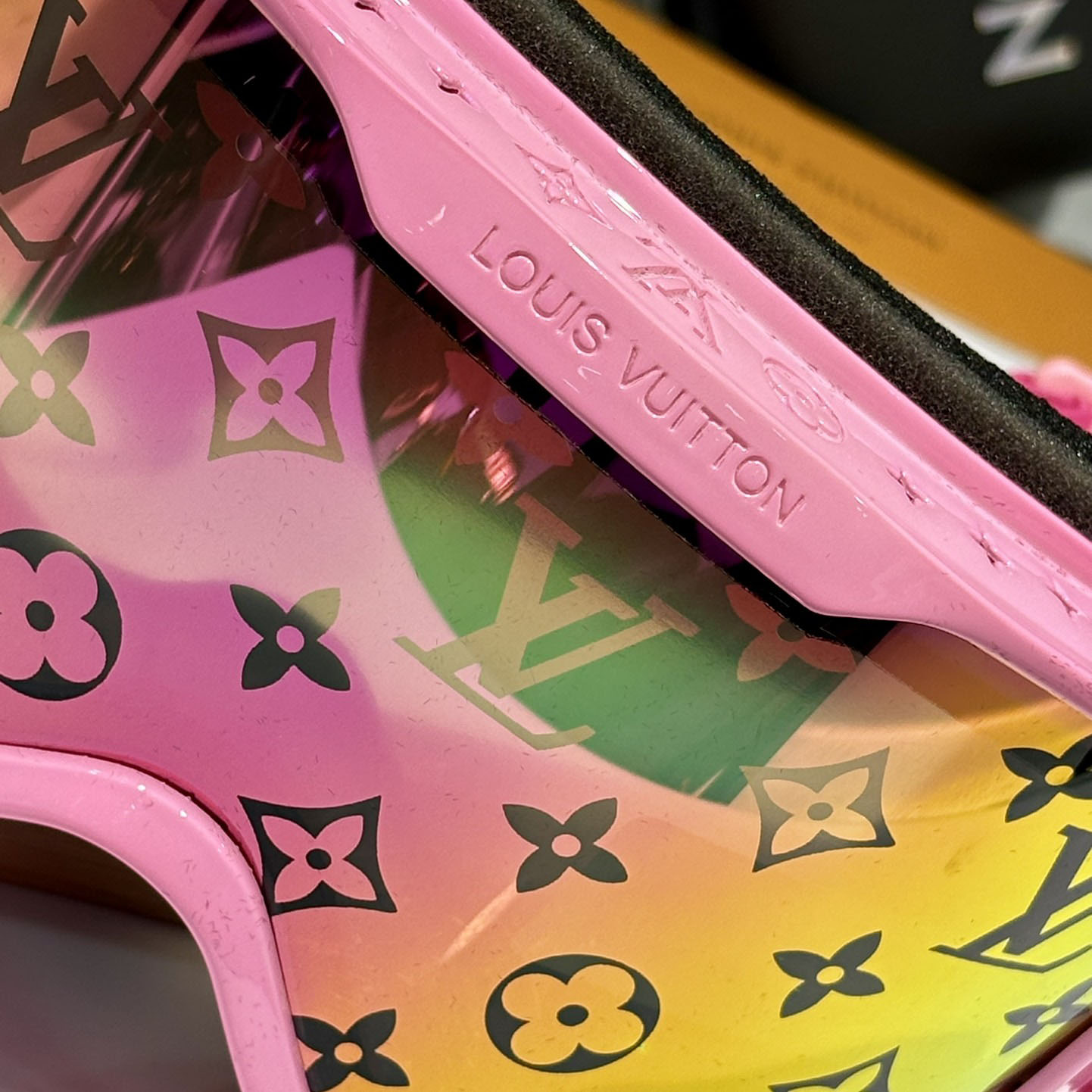 Louis Vuitton LV Snow Mask     - 