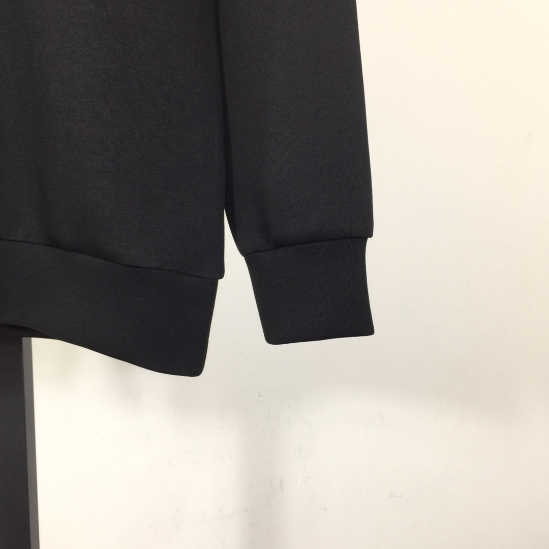 Louis Vuitton Cotton Sweatshirt - PerfectKickZ