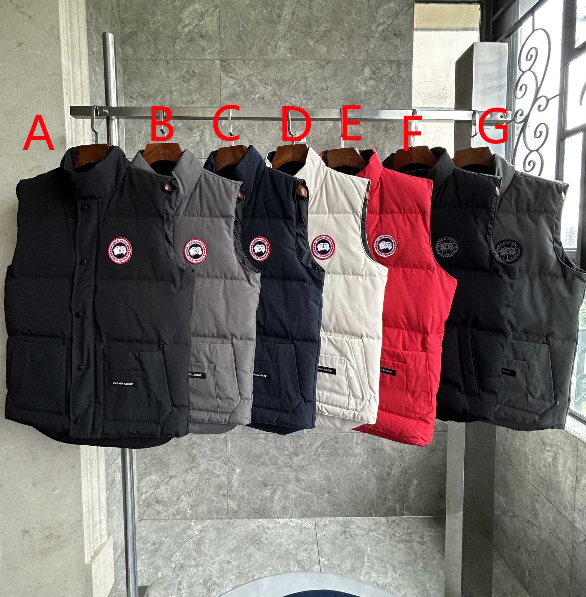 Canada Goose Red Label Down Vest - PerfectKickZ