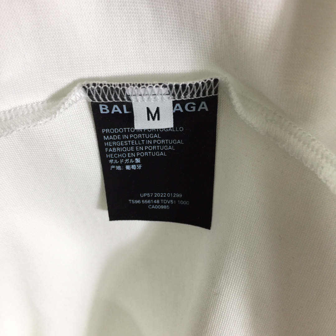 Balenciaga Logo T-Shirt - PerfectKickZ
