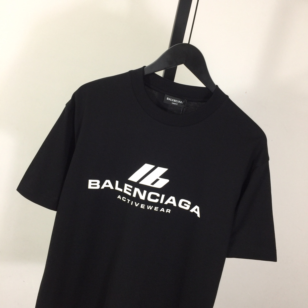Balenciaga Logo T-Shirt - PerfectKickZ