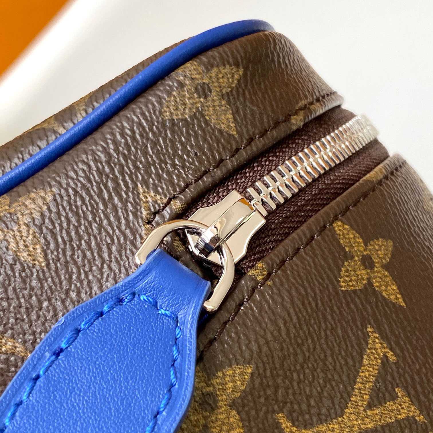 Louis Vuitton Dopp Kit    M12642 - PerfectKickZ