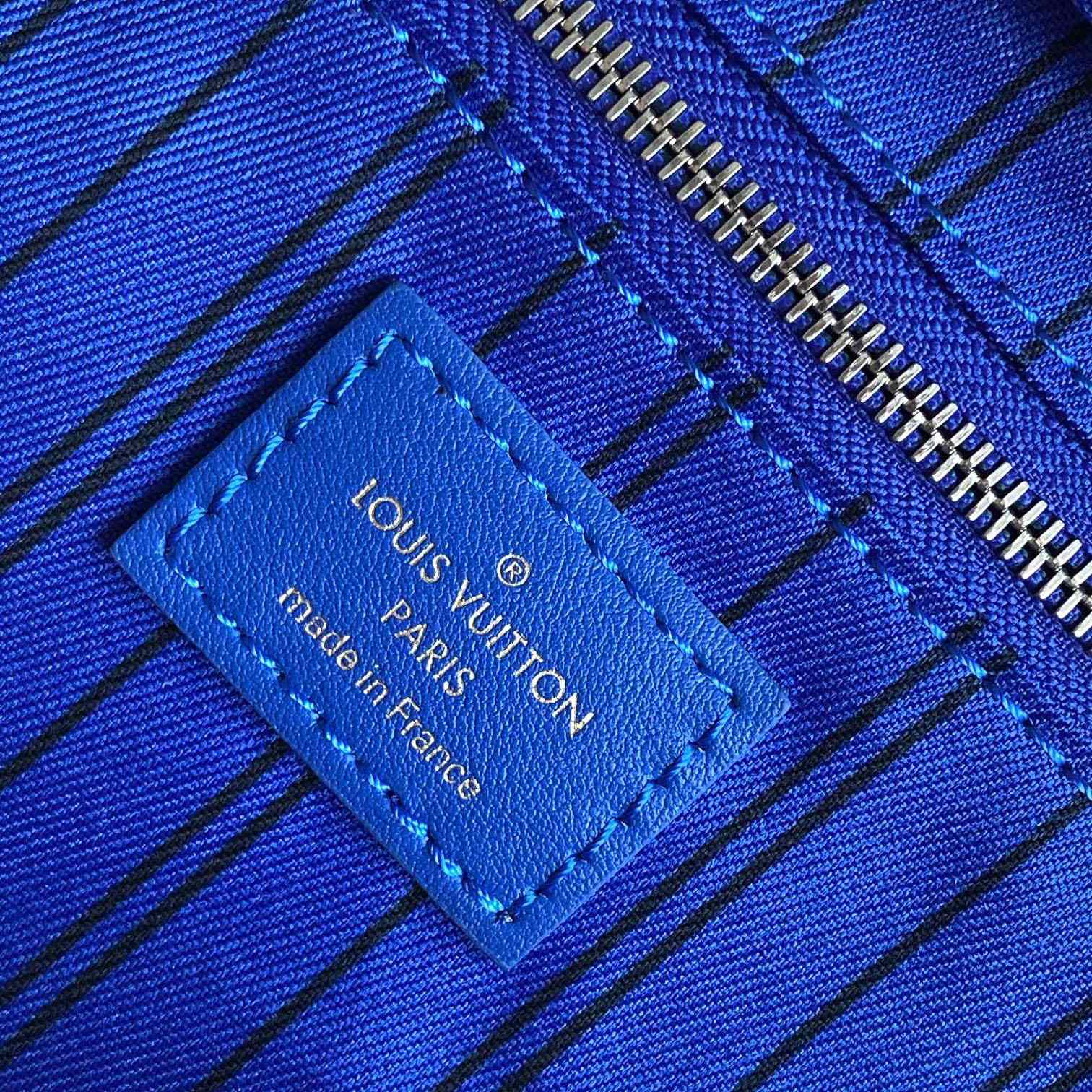 Louis Vuitton Dopp Kit    M12642 - PerfectKickZ