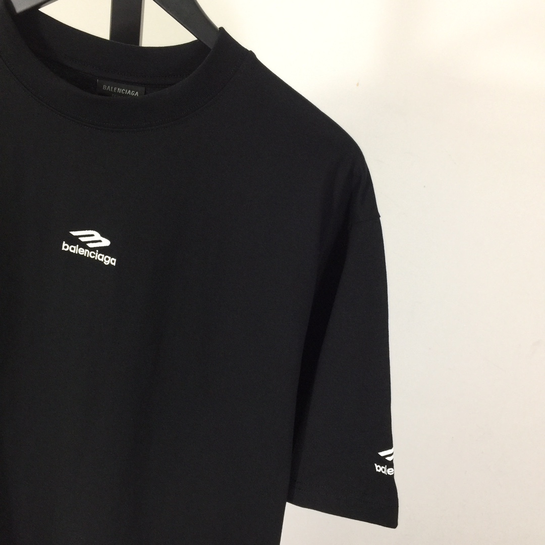 Balenciaga Logo-embroidered T-shirt - PerfectKickZ