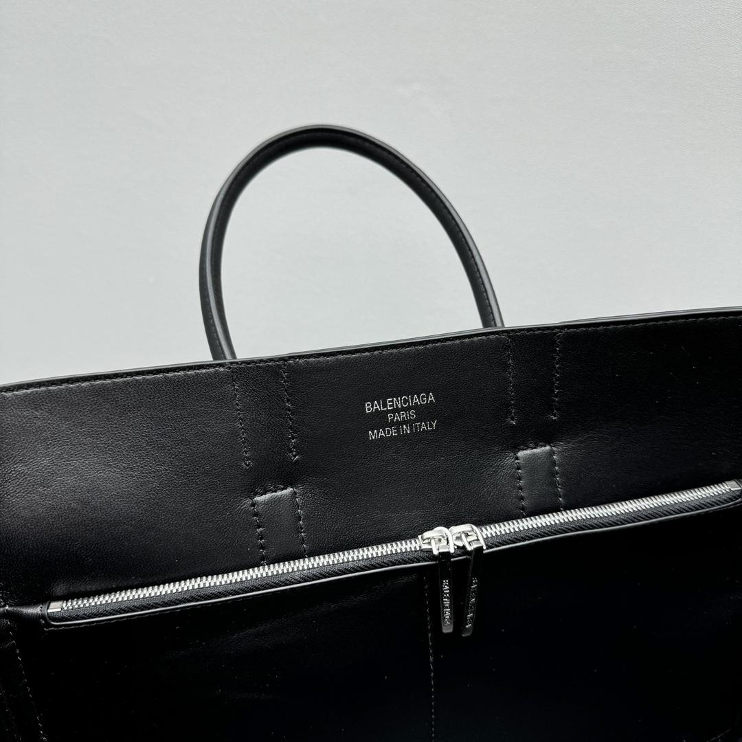 Balenciaga Bel Air Small Carry All Bag in black - PerfectKickZ