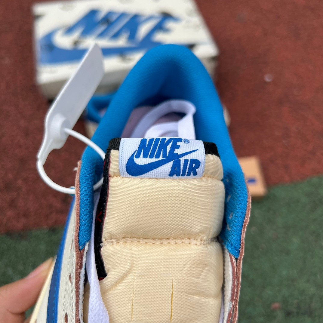 Travis Scott x Fragment Design x Air Jordan 1 Sneaker    DM7866-104 - PerfectKickZ