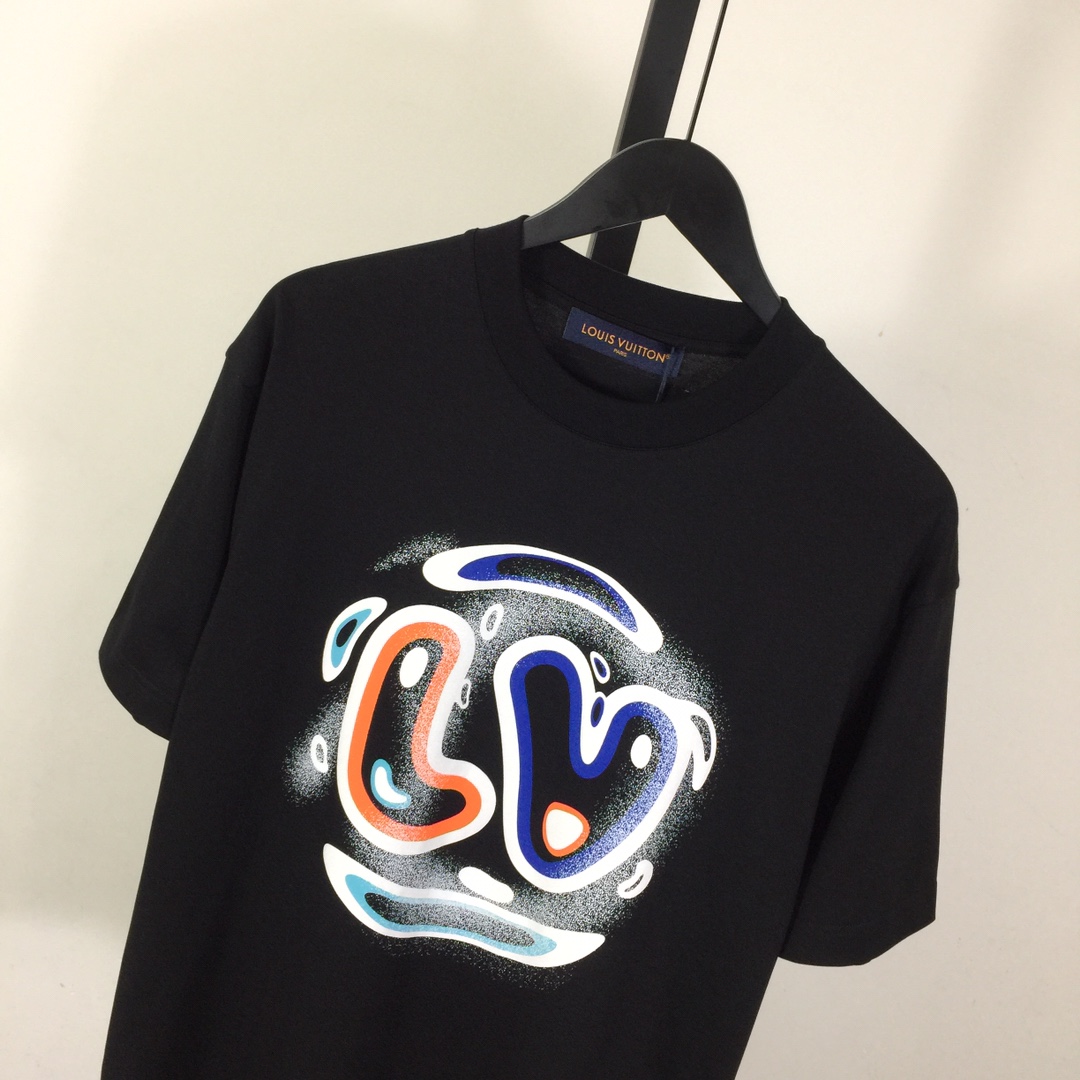 Louis Vuitton Logo T-Shirt - PerfectKickZ