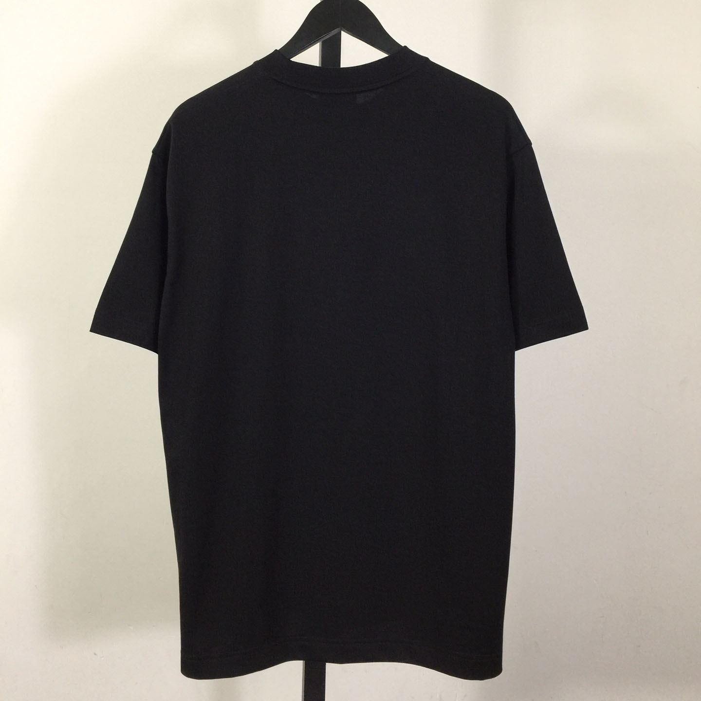 Moncler Logo T-Shirt - PerfectKickZ