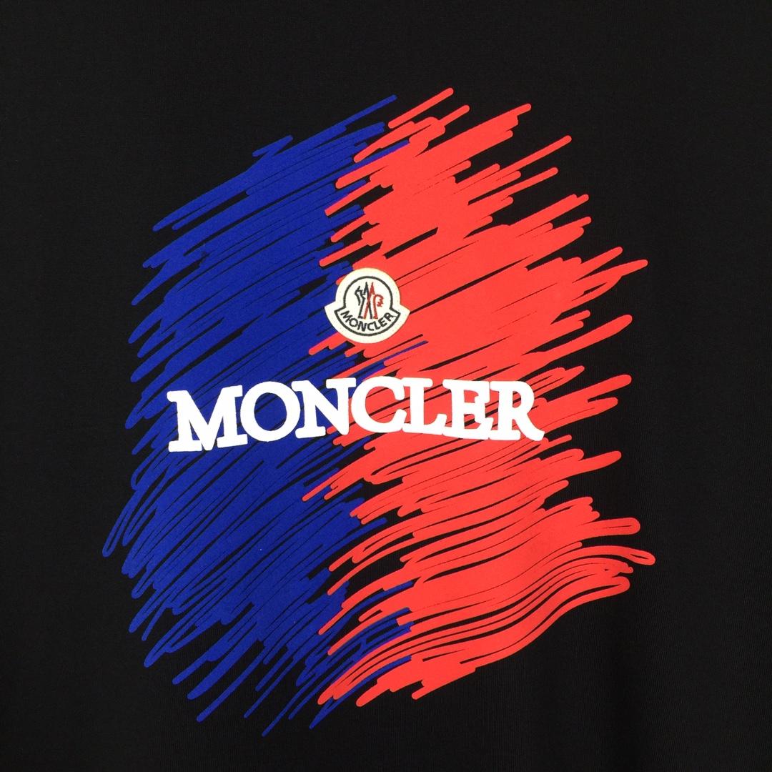 Moncler Logo T-Shirt - PerfectKickZ