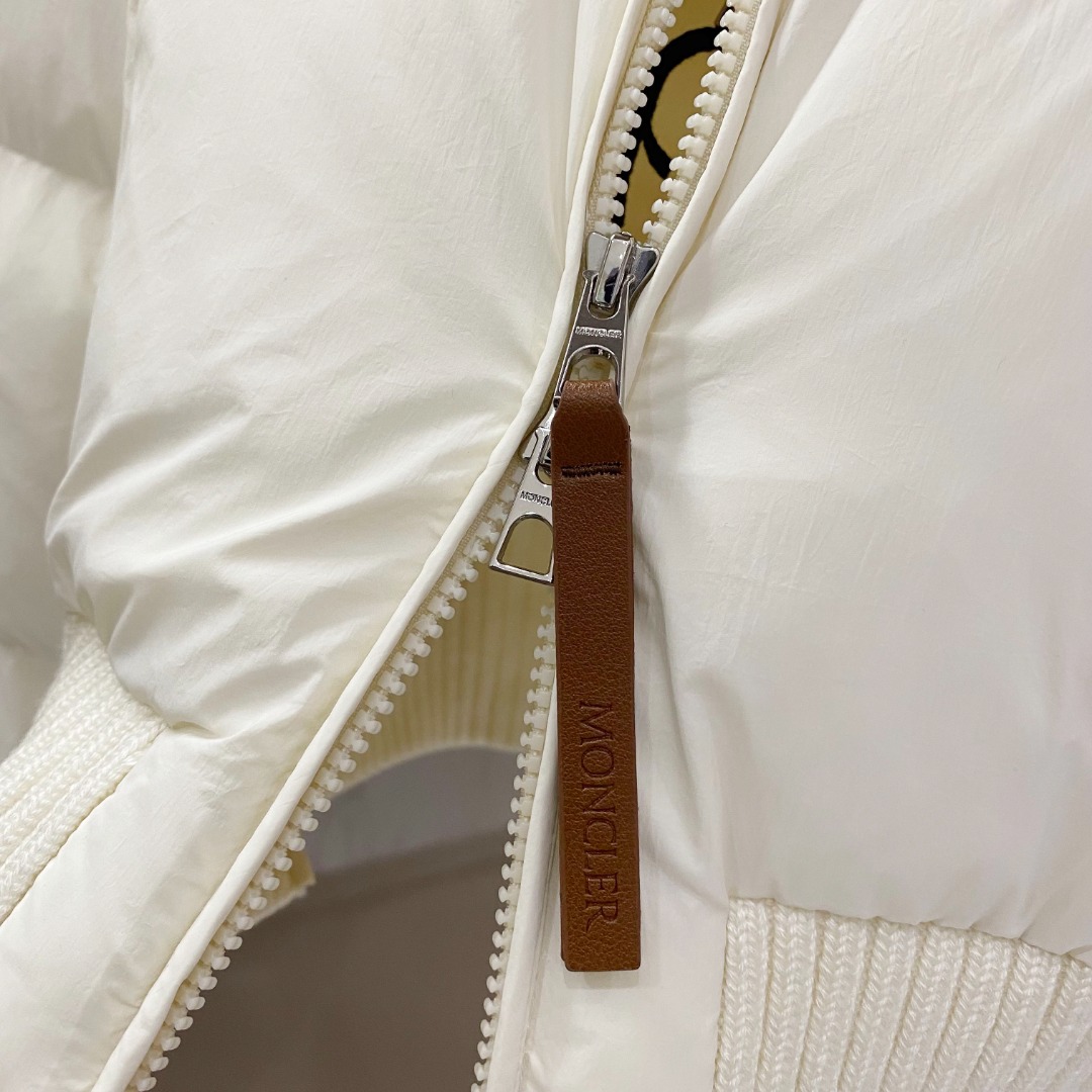 Moncler Jadeite Short Down Jacket - PerfectKickZ