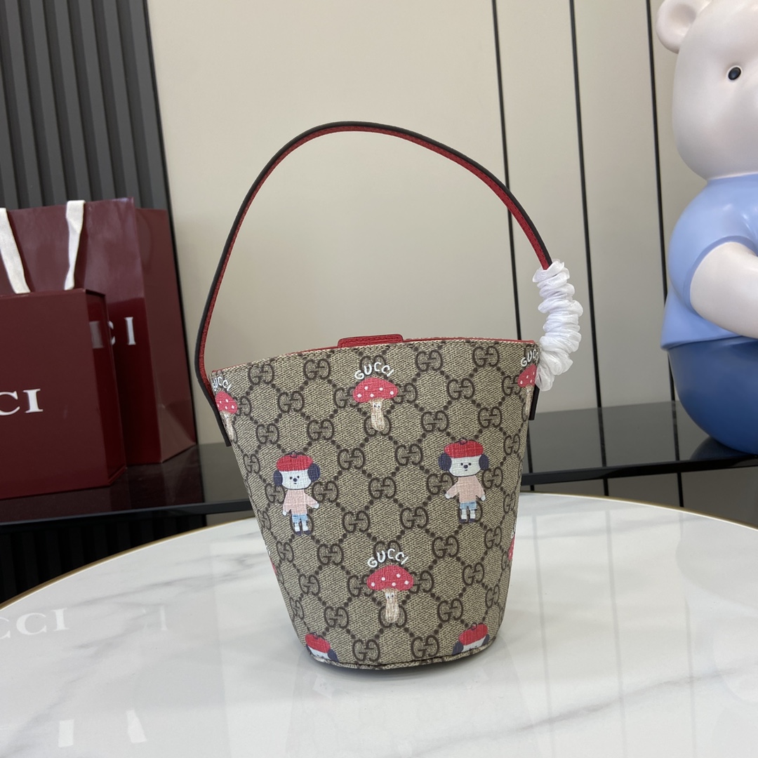 Gucci Children's Printed GG Bucket Bag  - PerfectKickZ