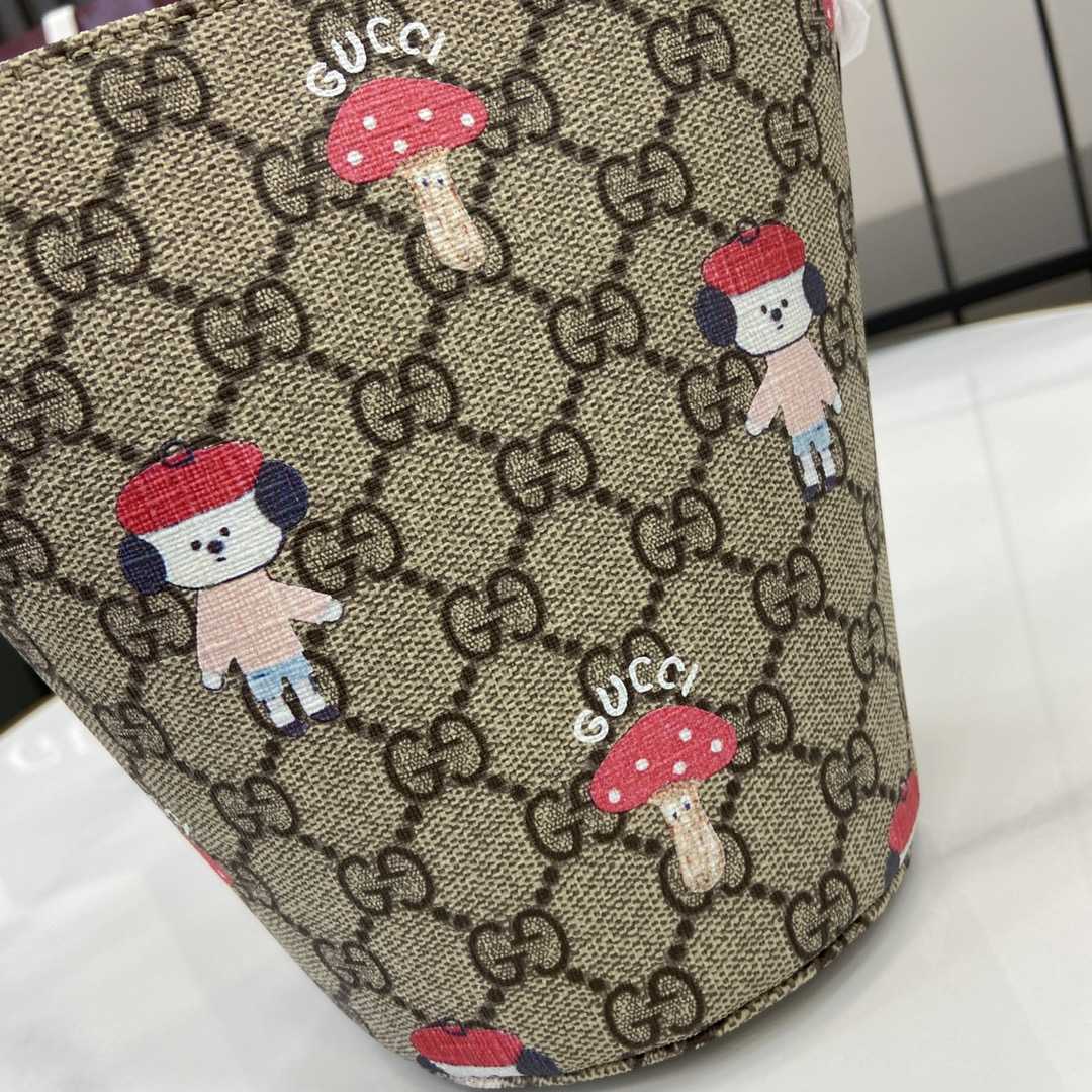Gucci Children's Printed GG Bucket Bag  - PerfectKickZ