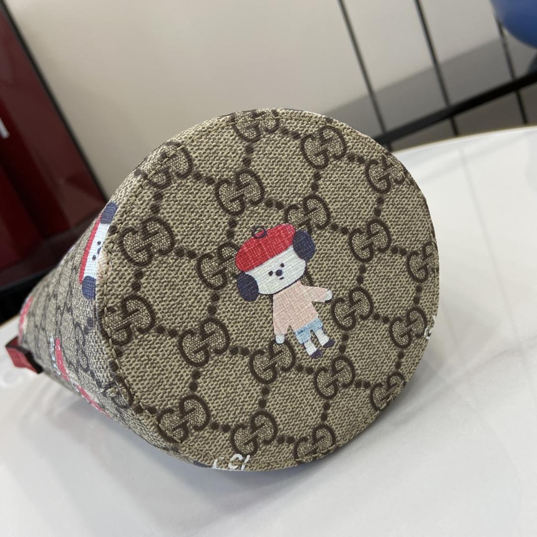 Gucci Children's Printed GG Bucket Bag  - PerfectKickZ
