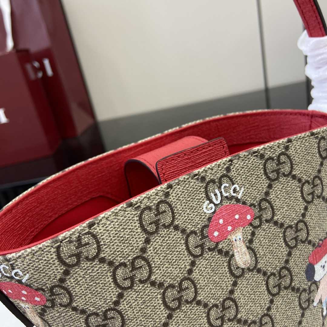 Gucci Children's Printed GG Bucket Bag  - PerfectKickZ
