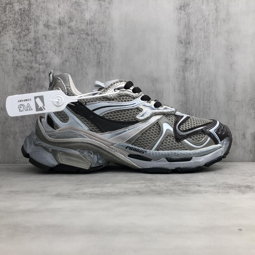 Balenciaga Runner 2.0 Sneaker In Beige Mesh And Polyurethane - PerfectKickZ