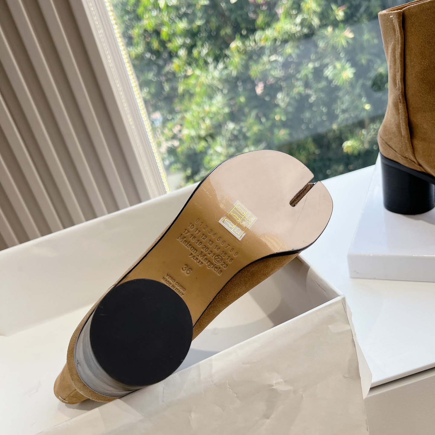 Maison Margiela Tabi Ankle Boots - PerfectKickZ