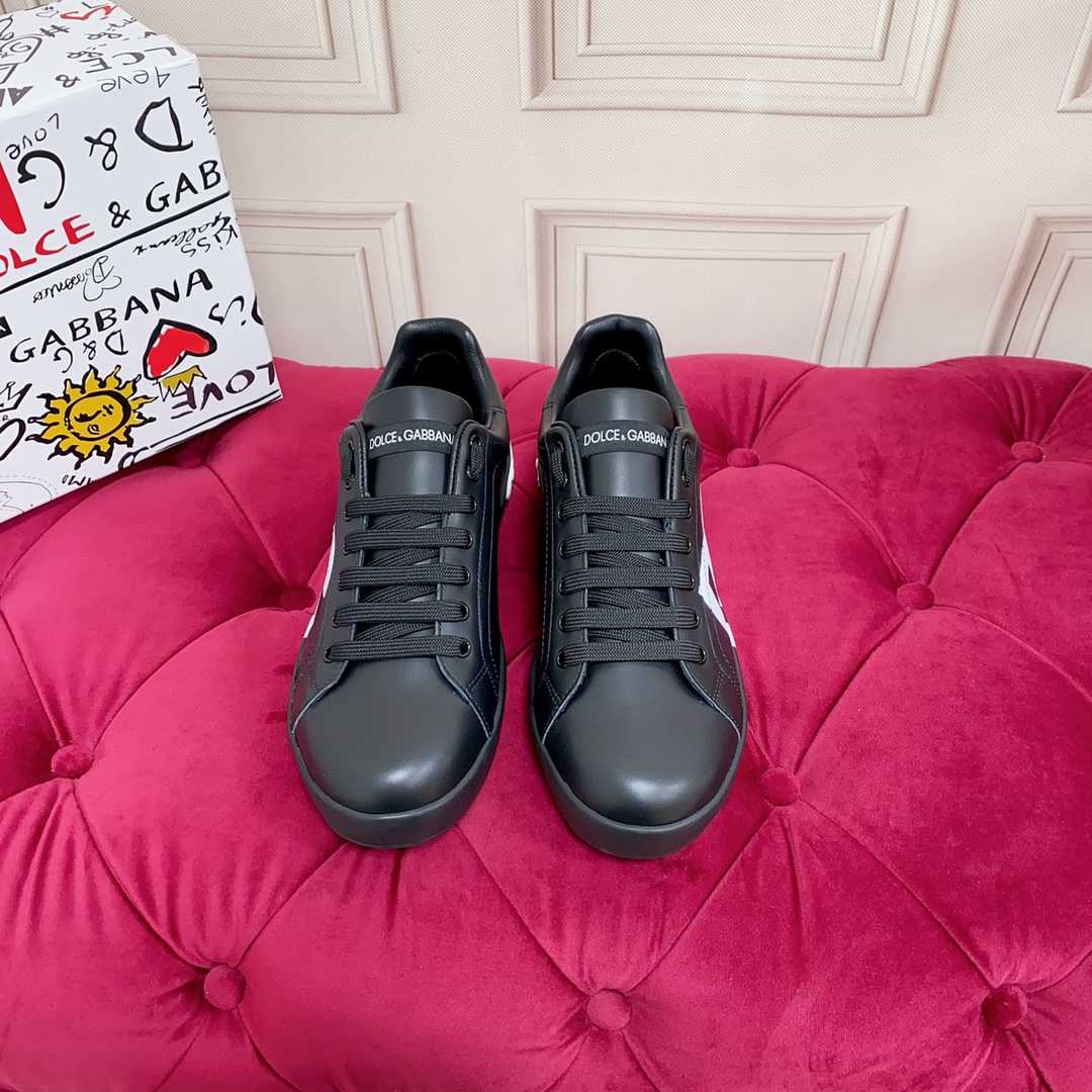 Dolce & Gabbana Logo Printed Portofino Sneakers - PerfectKickZ