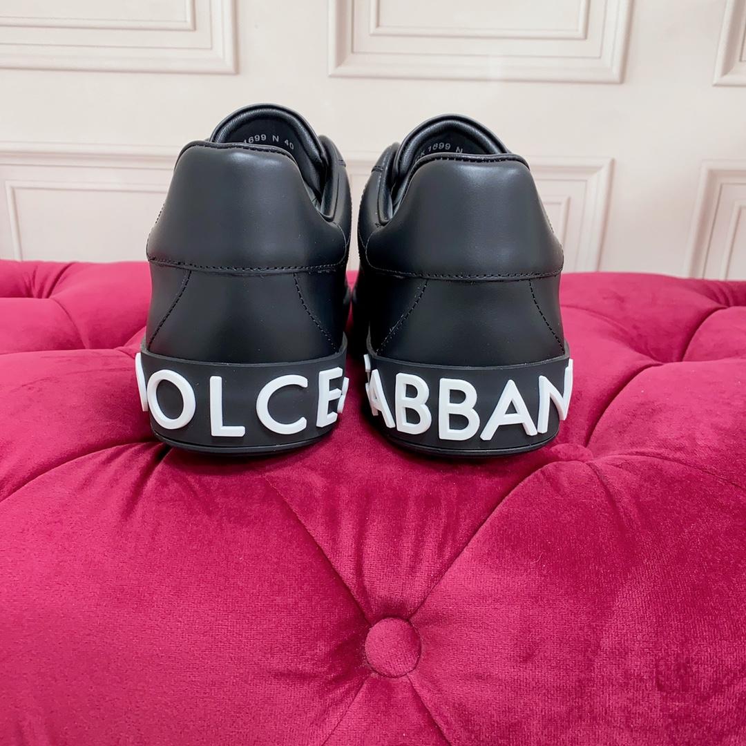 Dolce & Gabbana Logo Printed Portofino Sneakers - PerfectKickZ