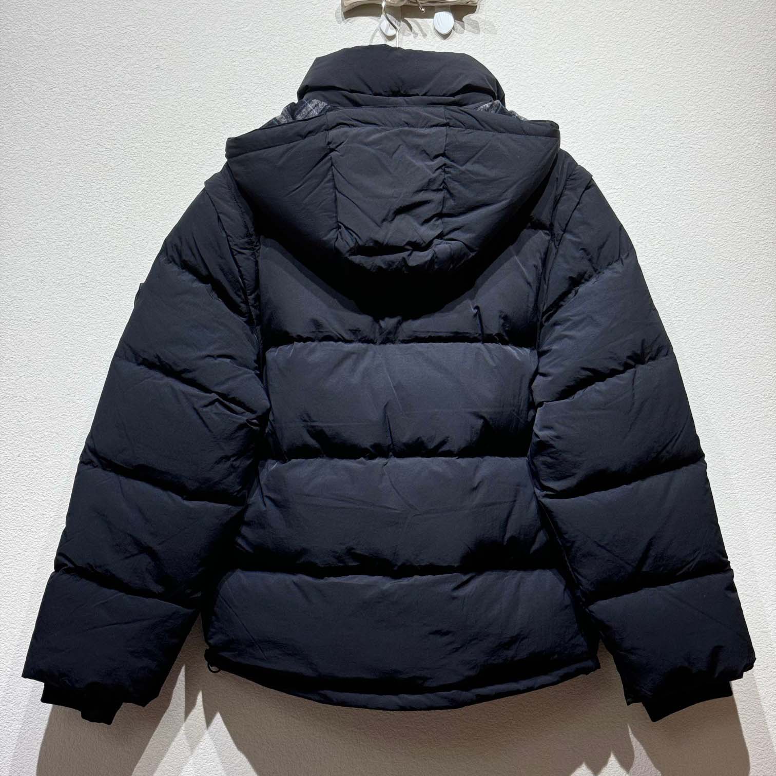 Burberry Detachable Sleeve Nylon Bideford Puffer Jacket - PerfectKickZ