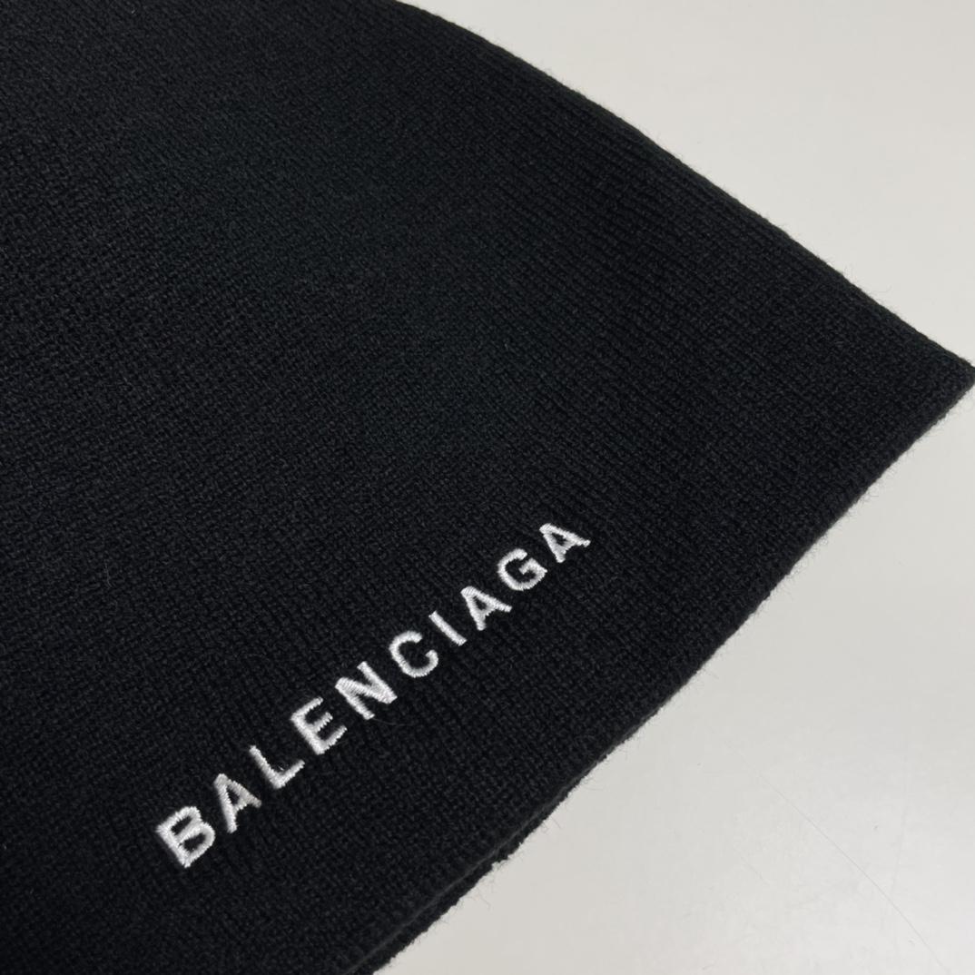 Balenciag Beanie  - PerfectKickZ