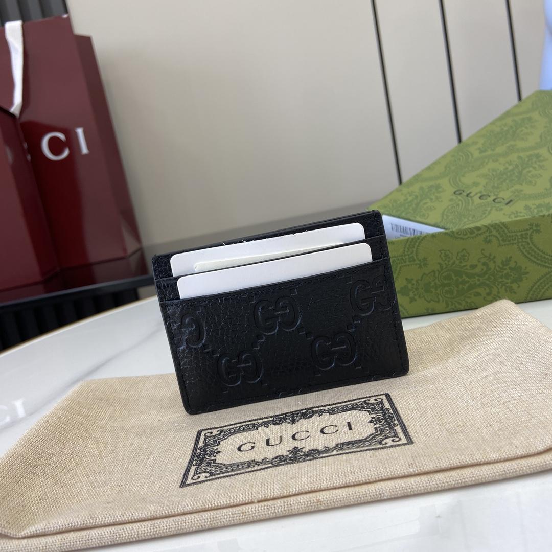 Gucci GG Emblem Card Case  - PerfectKickZ