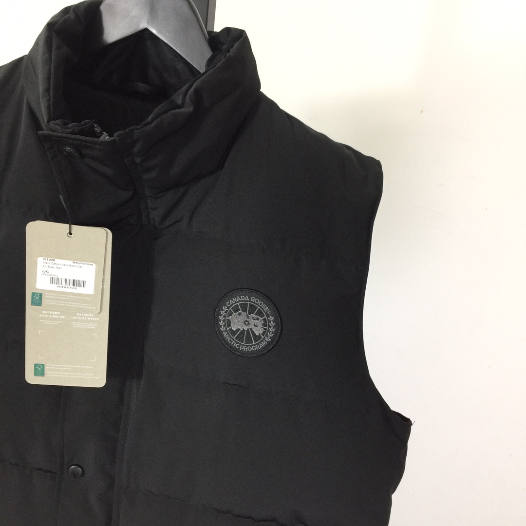 Canada Goose Black Label Down Vest - PerfectKickZ